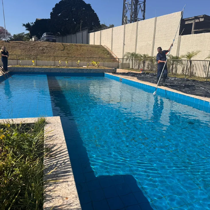 Piscina depois do serviço